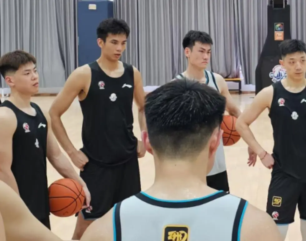 是狂砍, 通过内部挖 是狂砍, 通过内部挖
