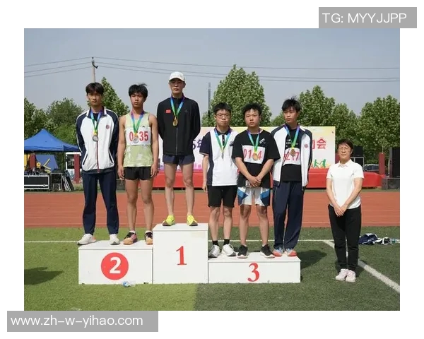 超级巨星风采 足球篮球明星海报集结 展现运动传奇与辉煌时刻